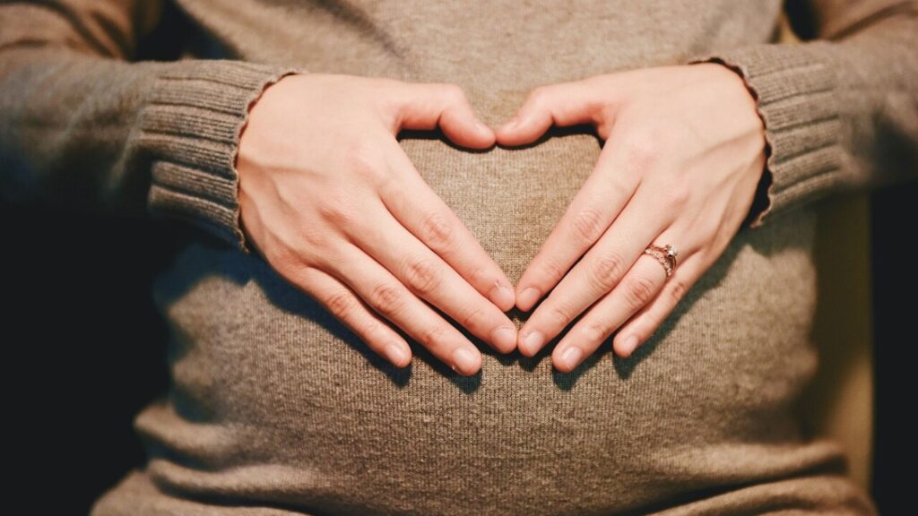Download pregnancy verification letter template in PDF for free