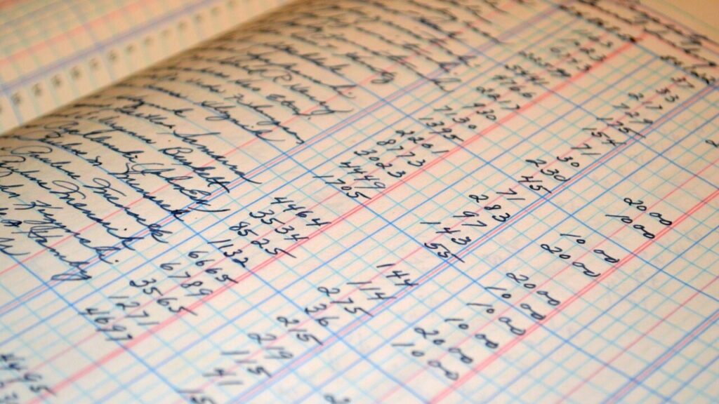 Download checkbook ledger template in PDF for free