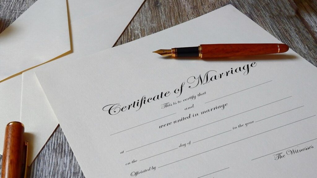 Download artist management contract template in PDF for free