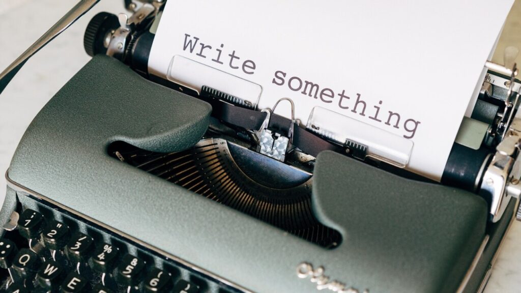 Download persuasive essay outline template in PDF for free